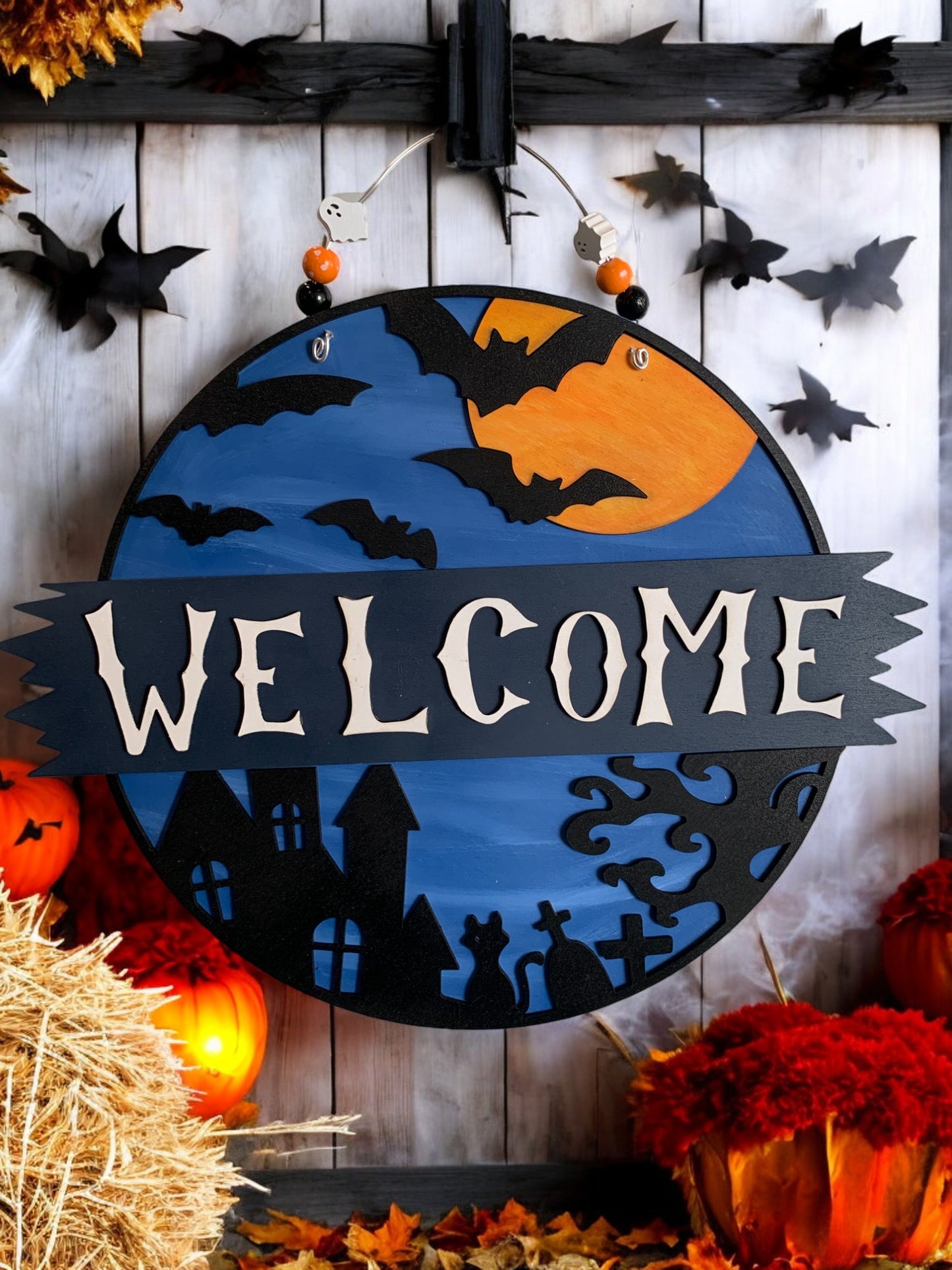 Halloween Welcome Door Sign – Round Wooden Haunted House Wall Decor – Spooky Fall Porch Decoration