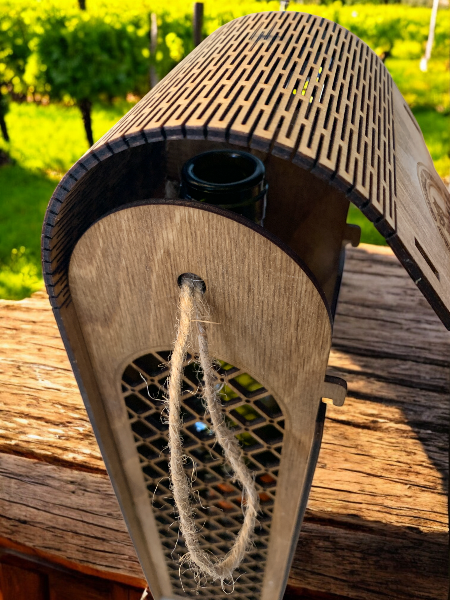 Vintage vineyard Wine Box