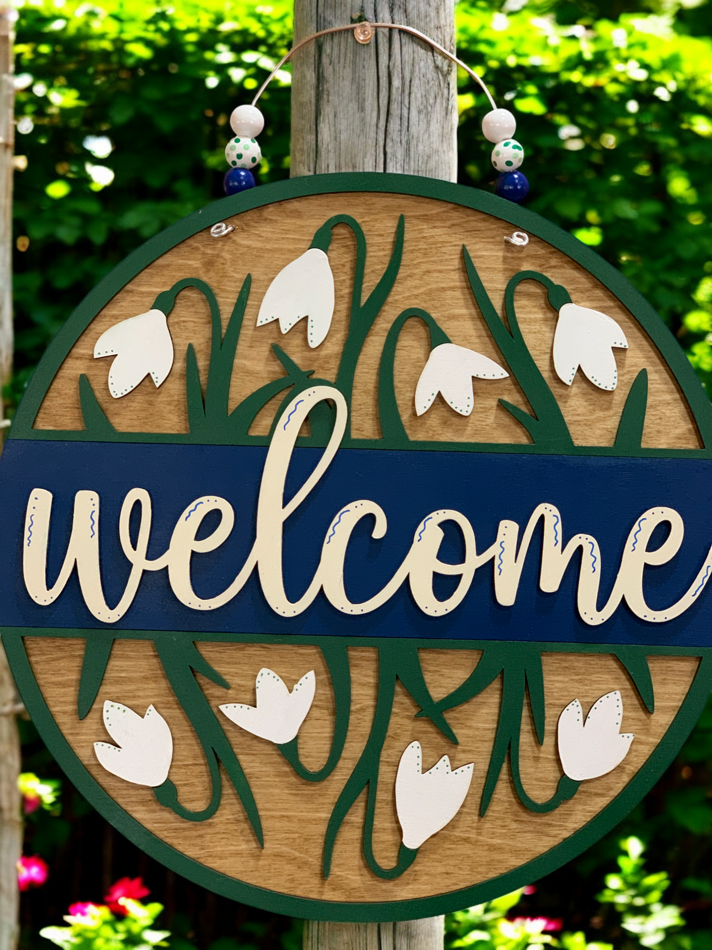Rustic Floral Welcome Sign β Handmade 3D Wooden Snowdrop Flower Porch Decor for Spring & Year-Round