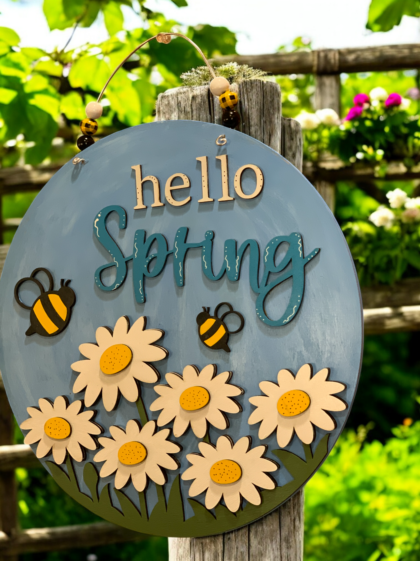 Hello Spring Bee Sign
