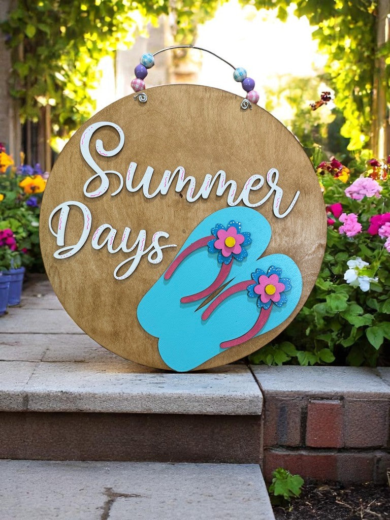 3D wooden sign for summer that says summer days with flip flops
