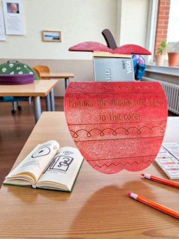 Apple Gift Card Holder – Teacher Gift Card Holder – Teacher Appreciation Gift – End of Year Gift