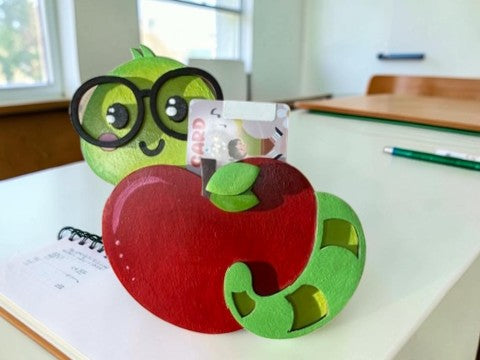 Apple & Worm Teacher Gift Card Holder – Cute Teacher Gift – End of Year Teacher Gift Idea – Back to School Gift