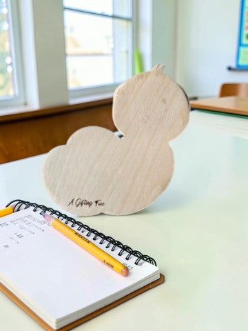 Apple & Worm Teacher Gift Card Holder – Cute Teacher Gift – End of Year Teacher Gift Idea – Back to School Gift
