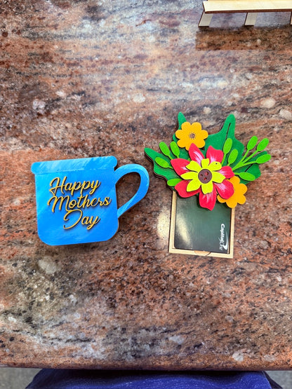 Mother’s Day Gift Card Holder | Birthday & Thank You Flower Mug | Hand-Painted Wood