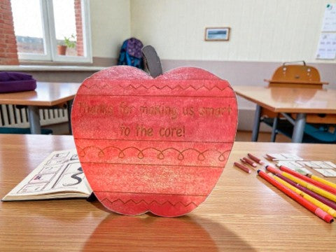 Apple Gift Card Holder – Teacher Gift Card Holder – Teacher Appreciation Gift – End of Year Gift