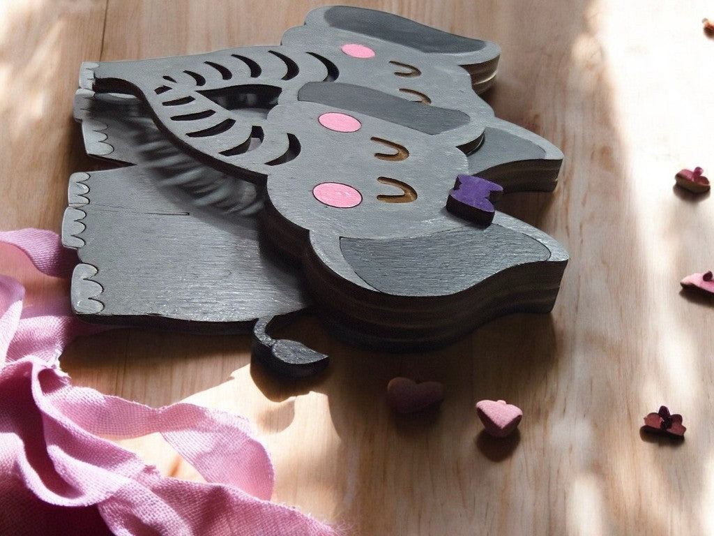 Animal Money Holder – Handmade Wooden Cash Gift