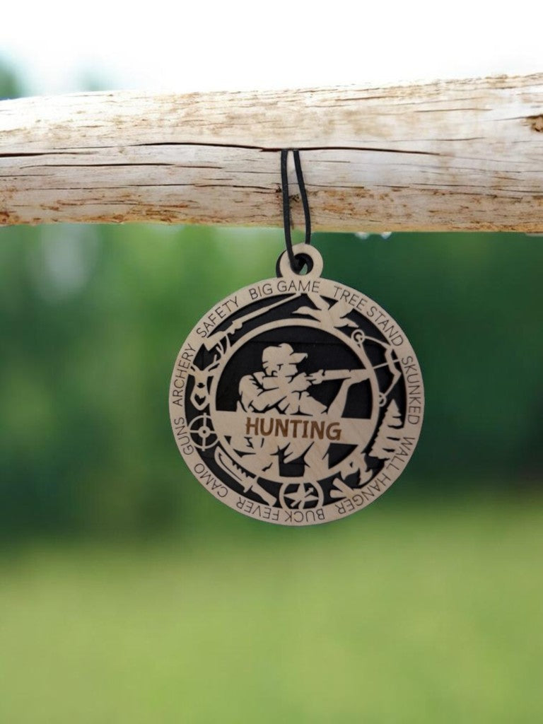 Hunting appreciation gift: handmade layered wood medallion personalized with a name, available in four colors