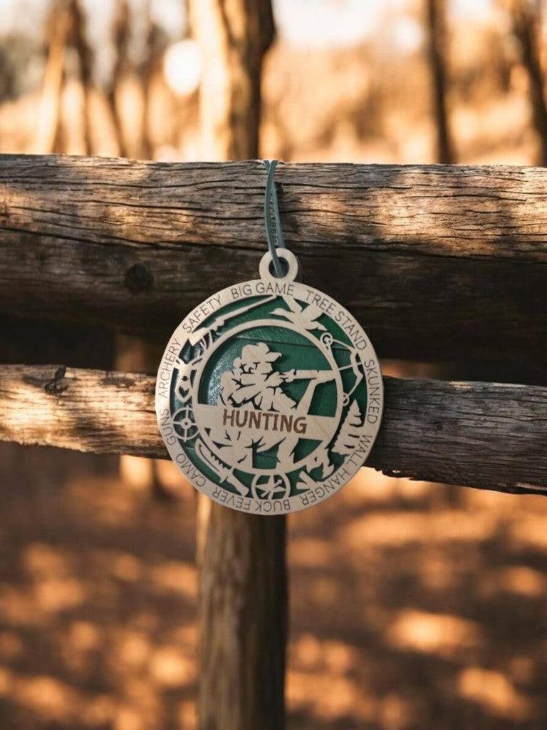 Hunting appreciation gift: handmade layered wood medallion personalized with a name, available in four colors
