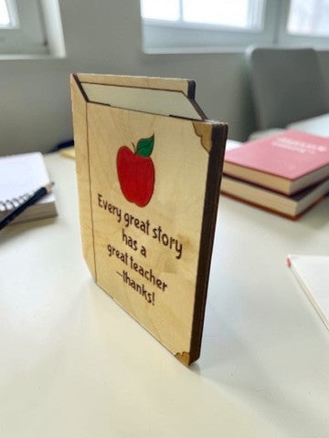 Teacher gift card holder, personalized teacher gift, teacher appreciation gift, end of year teacher gift, thank you teacher gift, teacher thank you gift, school staff gift, teacher gift idea, classroom gift, teacher medallion gift