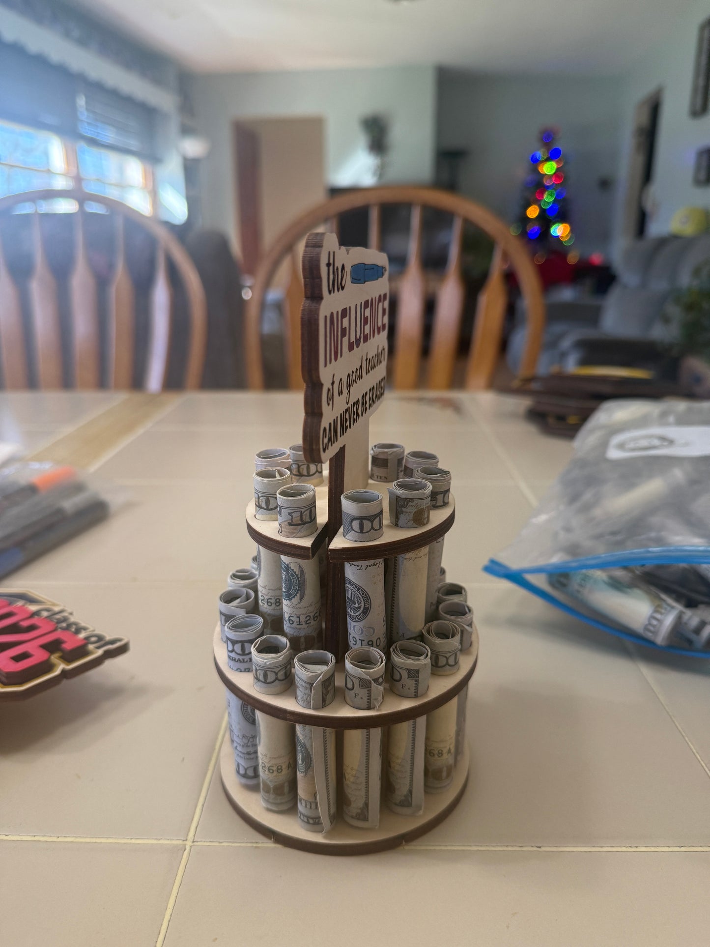 Teacher Money Tree Gift – 2 Tier Cash Holder – Teacher Appreciation Gift – End of Year Teacher Gift – Holds 25 Bills
