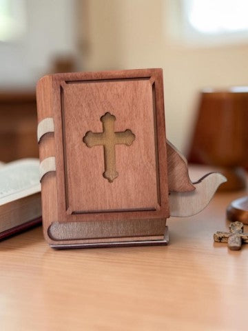 Holy Bible Gift Card Holder – Religious Gift Card Holder – Christian Gift – Baptism Communion Gift Idea