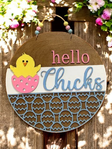 Hello Chicks Easter Sign – Handmade 3D Wooden Spring Door Hanger with Baby Chick Decor