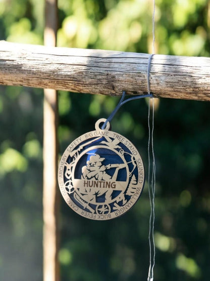 Hunting appreciation gift: handmade layered wood medallion personalized with a name, available in four colors