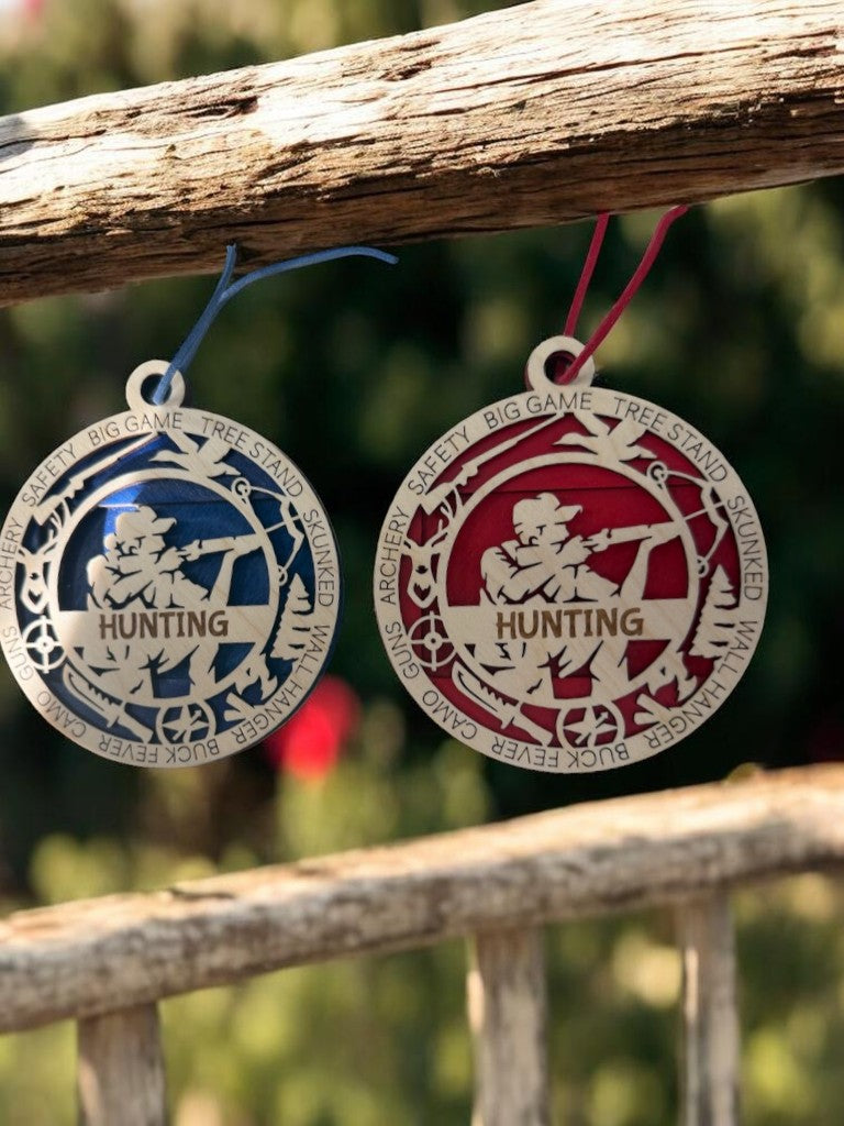 Hunting appreciation gift: handmade layered wood medallion personalized with a name, available in four colors