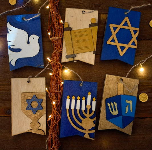 Hanukkah Wooden Gift Card Holders – Jewish Holiday Gift Tags for Dreidel, Menorah, Star of David