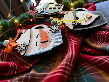 Winter Mug Gift Card Holders – Snowman & Penguin Christmas Ornaments