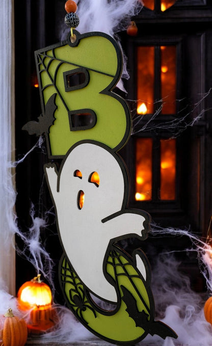 Halloween Ghost Door Hanger – Wooden “BOO” Sign with Spooky Bats & Cobwebs – Handmade Halloween Decor